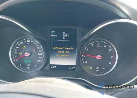 2015 Mercedes-Benz C 300 из США, поврежденный, VIN 55SWF4JB7FU071088